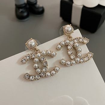 Fortok Chanel Half Pearl And Half Diamond Earrings