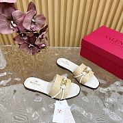 Fortok Valentino VLogo Raffia-Trimmed Leather Slides White - 2