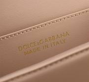 Fortok Dolce & Gabbana Beige Leather Top Handle Bag 11x19x5cm  - 3