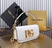 Fortok Dolce & Gabbana White Leather Top Handle Bag 11x19x5cm  - 3