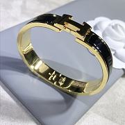 Fortok Hermes Enamel Black Bracelet in Gold - 4