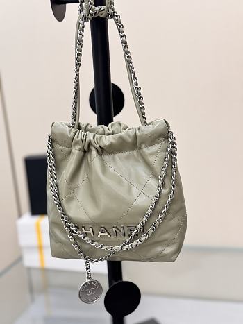 Fortok Chanel Mini Handbag Green Olives Caviar Leather 20cm 