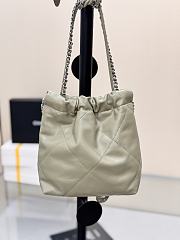 Fortok Chanel Mini Handbag Green Olives Caviar Leather 20cm  - 2