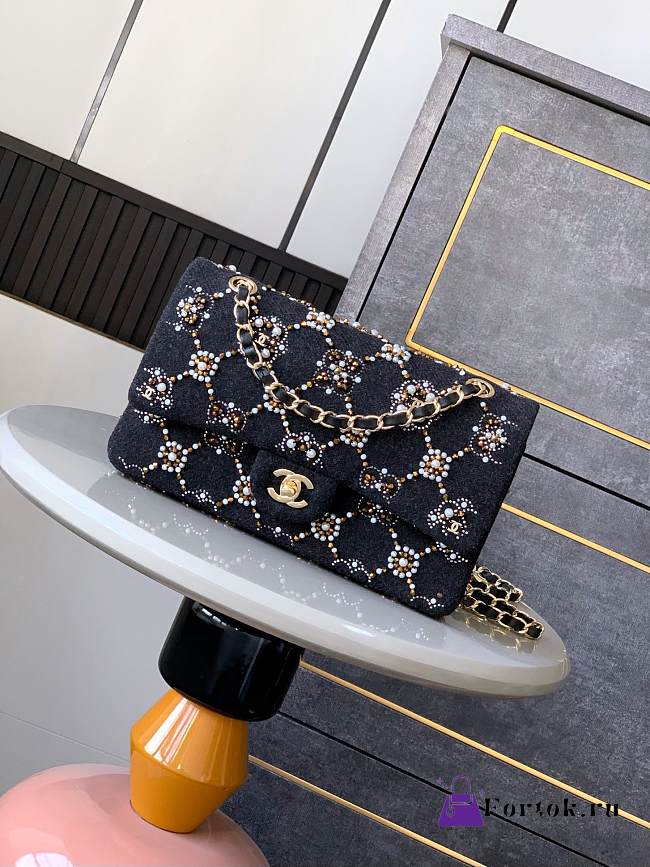Fortok Chanel  Pearl Strass Crystal CC Medium Classic Double Flap Bag Black 25cm - 1