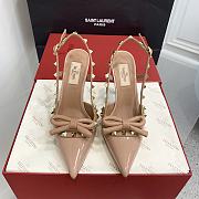 Fortok Valentino Rockstud Bow Slingback Ballerina In Beige Patent Leather With Tone-On-Tone Studs - 1
