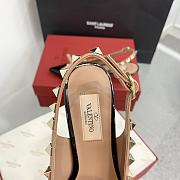 Fortok Valentino Rockstud Beige Bow Slingback Ballerina In Black Patent Leather With Tone-On-Tone Studs - 4