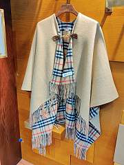 Fortok Burberry Wool Cape Beige 140x140cm - 1