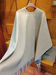 Fortok Burberry Wool Cape Beige 140x140cm - 5