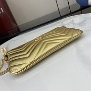 Fortok Gucci GG Marmont Super Mini Bag Gold Metallic Leather 824950 22x12x2cm  - 5