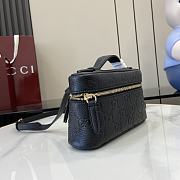 Fortok Gucci GG Emblem Super Mini Handbag Black 815949 20x12x5cm - 5