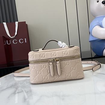 Fortok Gucci GG Emblem Super Mini Handbag Light Pink 815949 20x12x5cm