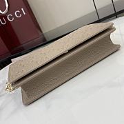 Fortok Gucci GG Emblem Super Mini Shoulder Bag Taupe Leather 818705 20x12.5x4cm - 3