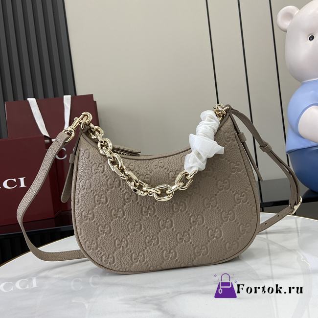 Fortok Gucci GG Emblem Small Shoulder Bag Taupe Leather 815409 25.5x20x5cm - 1