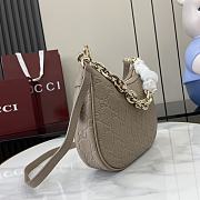 Fortok Gucci GG Emblem Small Shoulder Bag Taupe Leather 815409 25.5x20x5cm - 4
