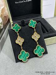 Fortok Van Cleef & Arpels Three Green & Diamond Four-leaf Clover Earrings in Gold - 1