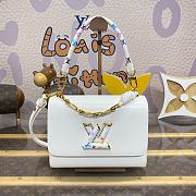 Fortok Louis Vuitton x TM Twist MM Slim Bag White M13678 23x8x16cm - 1