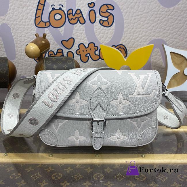 Fortok Louis Vuitton Diane Handbag Grey M14214 23x16x8.5cm - 1