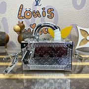 Fortok Louis Vuitton Silver Embossed Box Bag M45673 22.5x14.5x11.5cm - 1