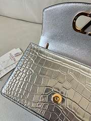  Fortok Valentino Garavani Vain Crocodile Pattern Handbag Silver 24x16x8cm - 4
