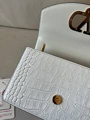  Fortok Valentino Garavani Vain Crocodile Pattern Handbag White 24x16x8cm - 2