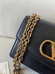  Fortok Valentino Garavani Vain Calfskin Handbag Black 24x16x8cm - 3