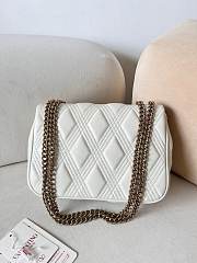 Fortok Valentino Garavani Bag In White Quilted Lambskin 23x17x8cm - 4