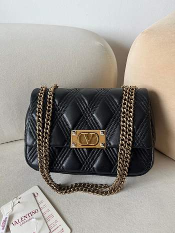 Fortok Valentino Garavan Bag In Black Quilted Lambskin 23x17x8cm