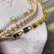 Fortok Louis Vuitton Capucines Mini Handbag Pink Ostrich Pattern and Pearl Chain M11908 21x8x13.6cm - 4