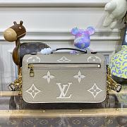 Fortok Louis Vuitton Pochette Métis East West Bag Grey & Beige M23081 21.5x13.5x6cm  - 4