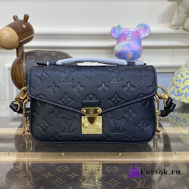 Fortok Louis Vuitton Pochette Métis East West Bag Black M46595 21.5x13.5x6cm  - 1