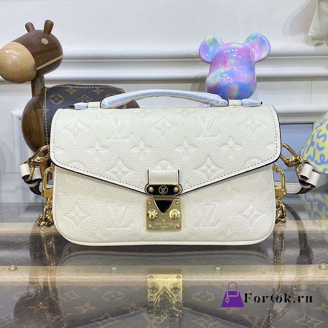 Fortok Louis Vuitton Pochette Métis East West Bag Cream M22942 21.5x13.5x6cm  - 1