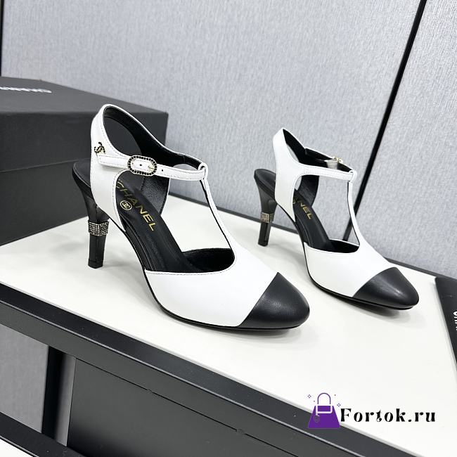 Fortok Chanel Leather CC Logo T-Strap Pumps White - 1