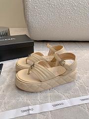 Fortok Chanel Toe-clip Thick-soled Sandals Beige - 4