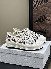 Fortok Dior Women Walk’N’Dior Sneaker White Multicolor Dior Jardin d’Hiver Embroidered Cotton - 1
