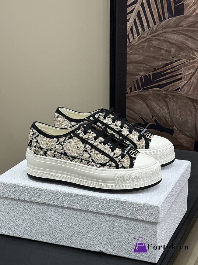 Fortok Walk'n'Dior Platform Sneaker  - 1