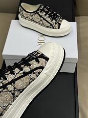 Fortok Walk'n'Dior Platform Sneaker  - 6