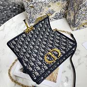 Fortok Dior 30 Montaigne Chain Bag Blue M915796 25x16.5x8cm  - 2