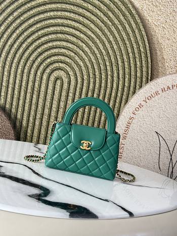 Fortok Chanel 23 Kelly Green M916727 13x19x7cm 