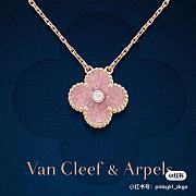 Fortok Van Cleef & Arpels Vintage Alhambra 18K Rose Gold Diamond Rhodonite Necklace  - 5