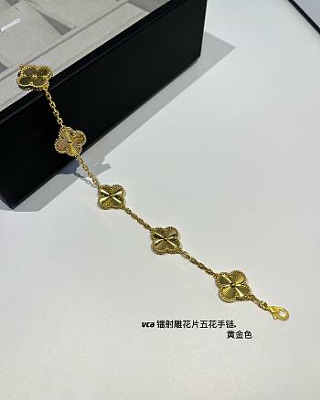 Fortok Van Cleef & Arpels Vintage Alhambra Bracelet, 5 Motifs 18K Yellow Gold 