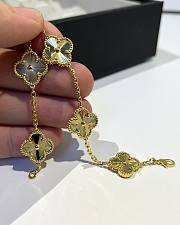 Fortok Van Cleef & Arpels Vintage Alhambra Bracelet, 5 Motifs 18K Yellow Gold  - 6