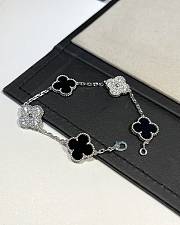 Fortok Van Cleef & Arpels Vintage Alhambra Bracelet  - 6