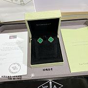 Fortok Van Cleef & Arpels Vintage Alhambra, Large Size Malachite Gold Earrings  - 5