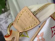 Fortok Louis Vuitton Pochette Accessoires LV x TM White M13404 22 x 13 x 4 cm - 3