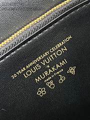 Fortok Louis Vuitton x TM Twist MM Slim Black 16 x 8 x 23 cm - 2