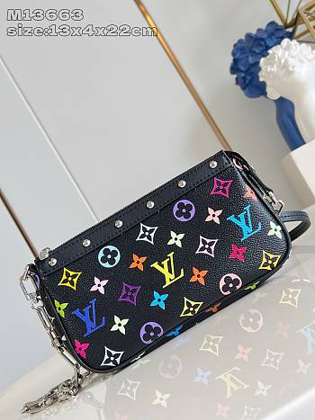 Fortok Louis Vuitton x TM Pochette Accessoires Black 13 x 4 x 22 cm