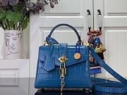 Fortok Louis Vuitton Rose des vents mini handbag Crocodile Leather Blue 19*15*9 cm - 1