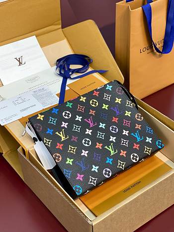 Fortok Louis Vuitton x Takashi Murakami Pouch Black 20 x 5.5 x 25 cm