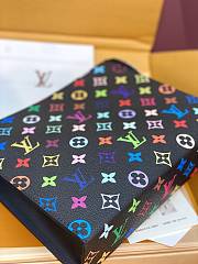 Fortok Louis Vuitton x Takashi Murakami Pouch Black 20 x 5.5 x 25 cm - 2
