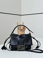 Fortok Fendi Small Mamma Baguette Black 16 x 13 x 10 cm - 1